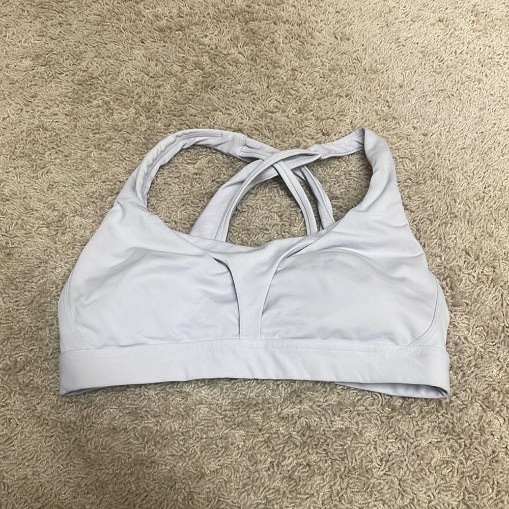 Lululemon stash it bra